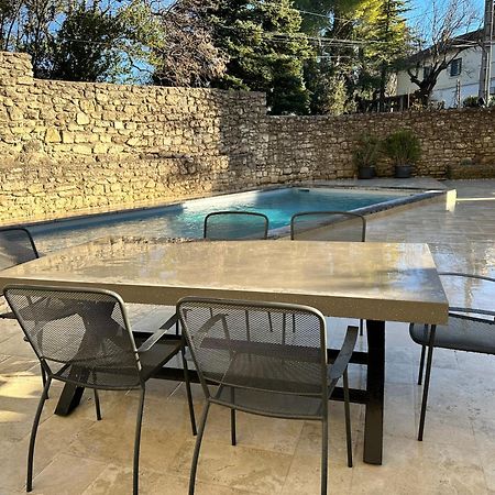 Appartement Avec Piscine Privee Dans Residence Pour 6 Personnes อูเซส ภายนอก รูปภาพ
