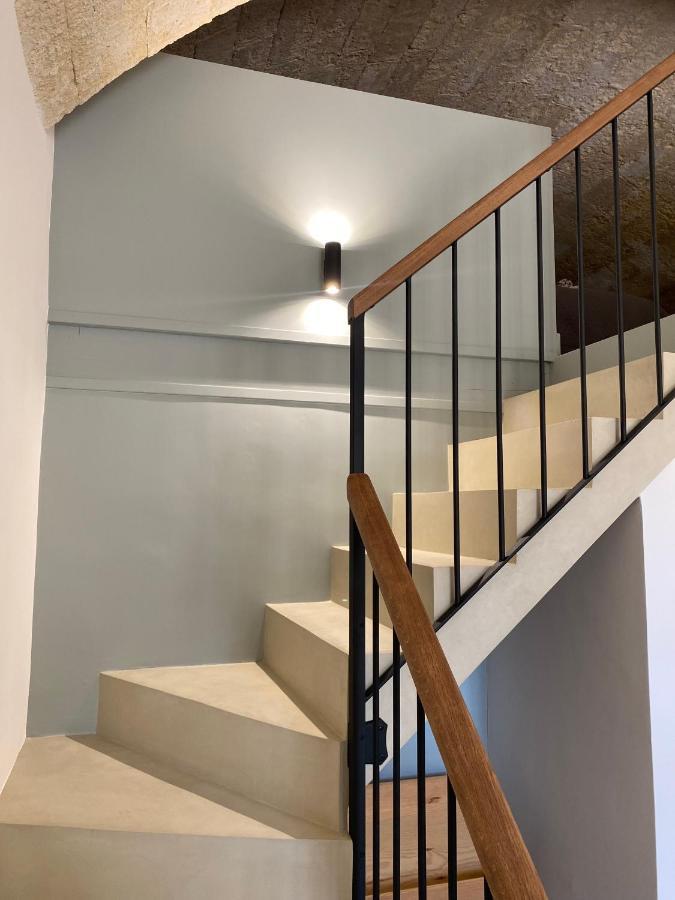 Appartement Avec Piscine Privee Dans Residence Pour 6 Personnes อูเซส ภายนอก รูปภาพ