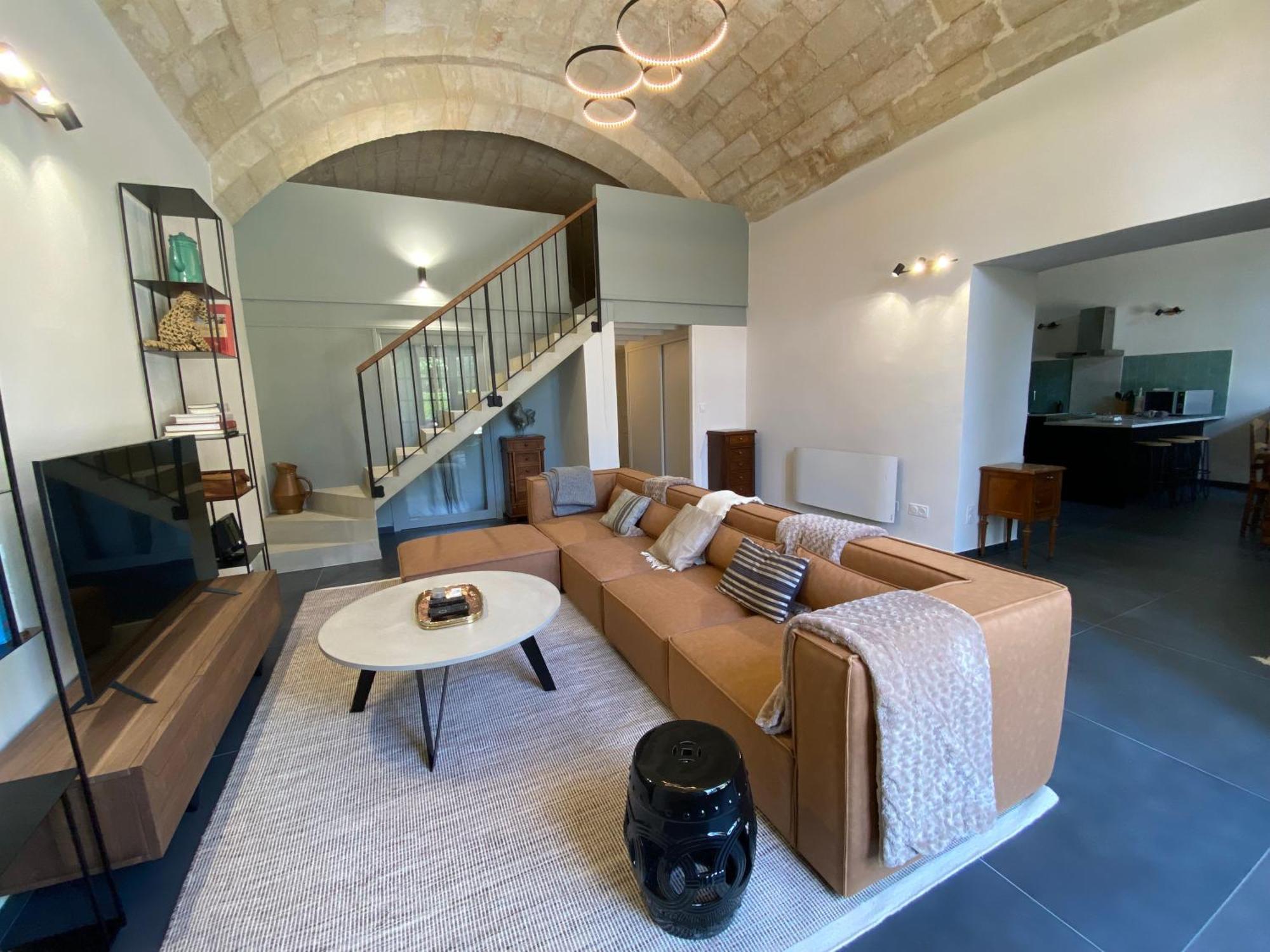 Appartement Avec Piscine Privee Dans Residence Pour 6 Personnes อูเซส ภายนอก รูปภาพ